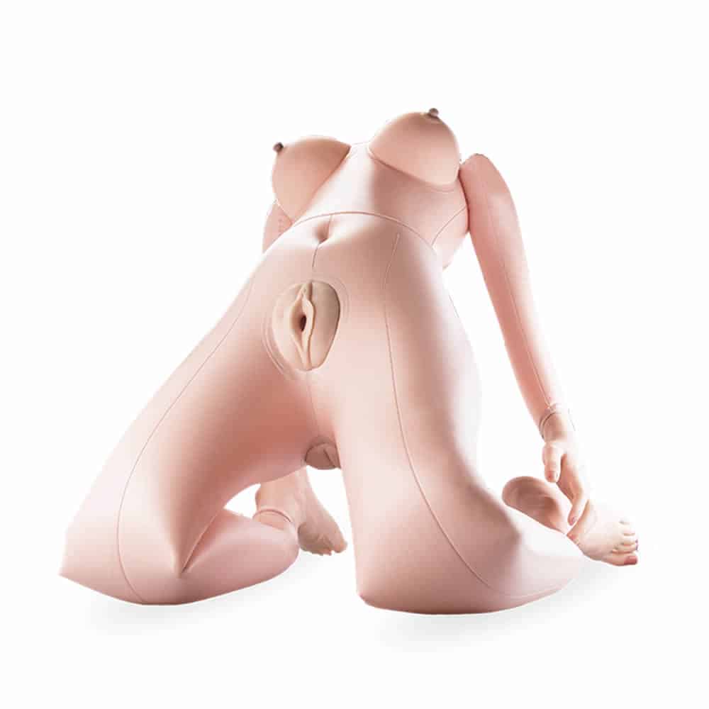 titresimli-realistik-sisme-bebek-monica-6