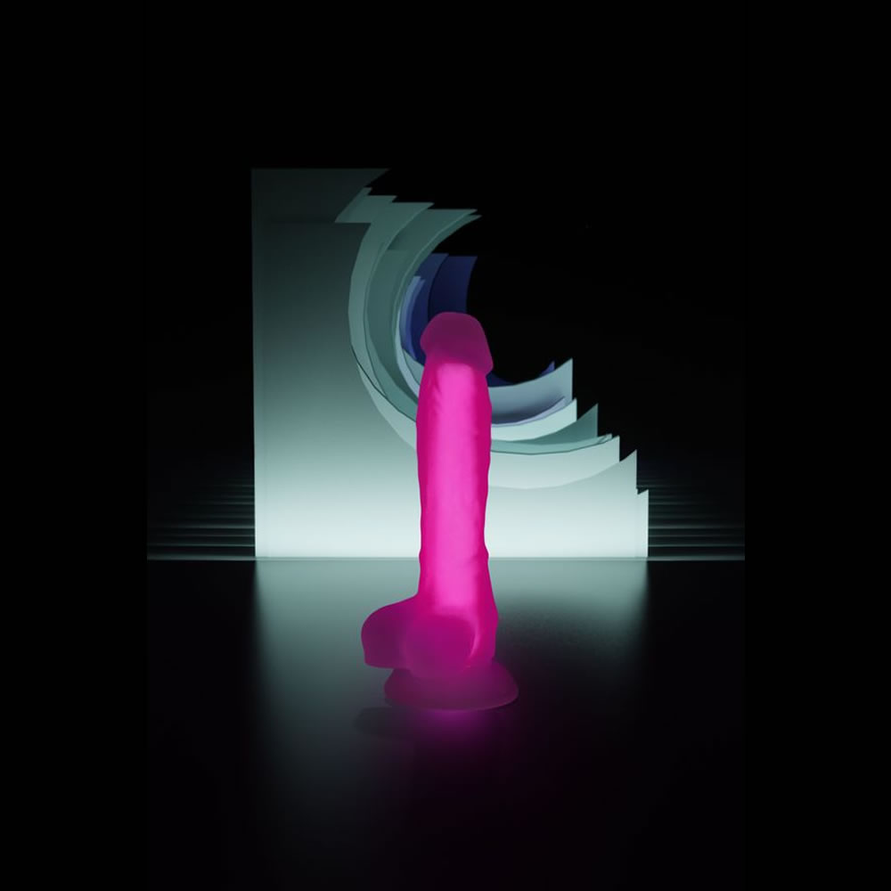 karanlikta-parlayan-18-cm-vantuzlu-dildo-penis-pembe-5